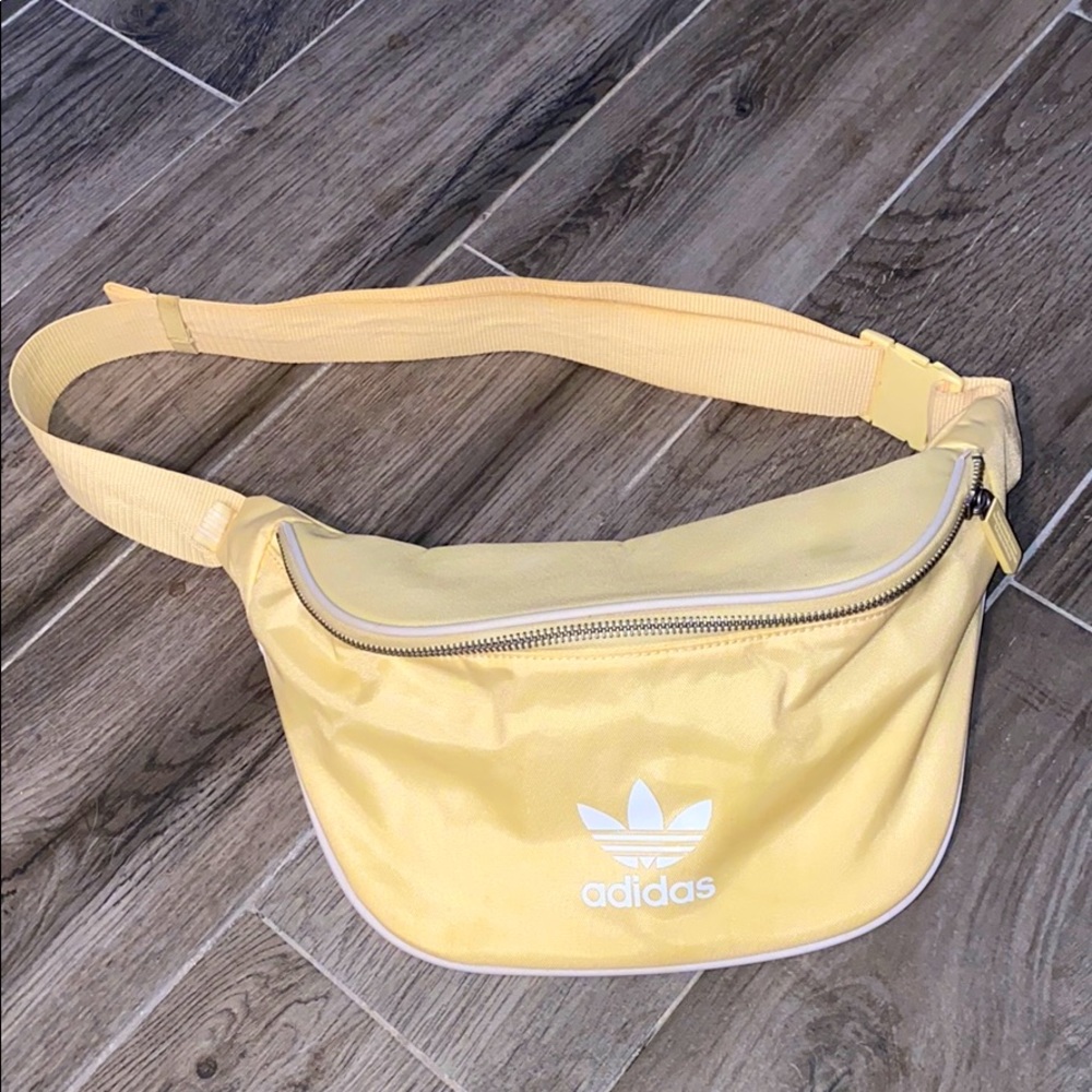 ADIDAS Belt Bag